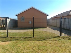 2 Bed House in Vosloorus