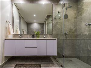 2 Bed Apartment in Midfield Estate