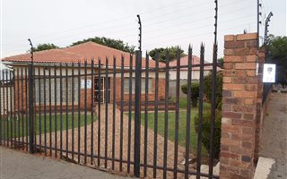 3 Bedroom House in Primrose