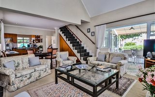 3 Bedroom House in Boschenmeer Golf Estate