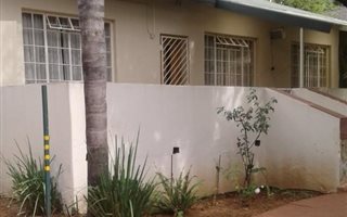 2 Bedroom House in Muckleneuk