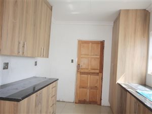 2 Bed House in Vanderbijlpark CE7