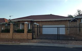 3 Bedroom House in Heidelberg AH
