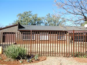 3 Bedroom House in Golf Park