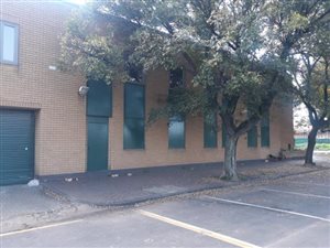 1204 m² Office Space in Isando
