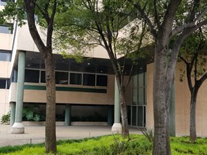 181.289993286133 m² Office Space in Bruma