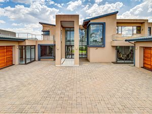 5 Bed House in Witfontein AH