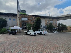 3843 m² Commercial space in Zwartkop