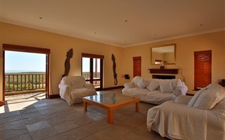 4 Bedroom House in Atlantic Beach Golf Estate