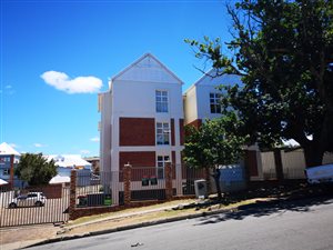 2 Bedroom Apartment in Grahamstown Central