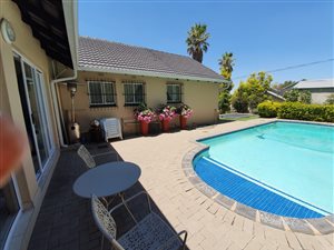 5 Bed House in Wingate Park
