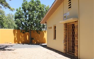 13 Bedroom House in Universiteitsoord