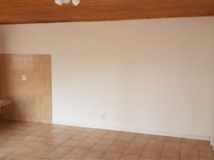 1 Bed Garden Cottage in Wendywood