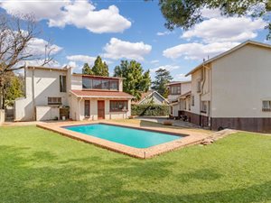 4 Bed House in Berario