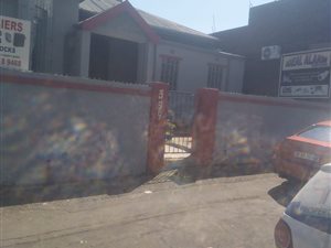 2 Bed House in Fairview