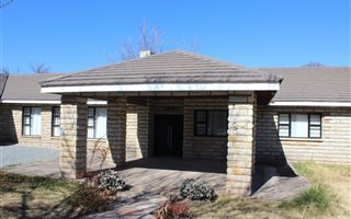 4 Bedroom House in Balmoral