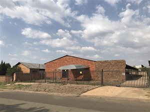 1200 m² Industrial space in Bronkhorstspruit