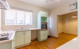 2 Bedroom Apartment in Vredehoek