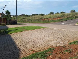 839 m² Land available in Dana Bay