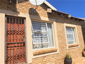 2 Bed Simplex in Olievenhoutbosch