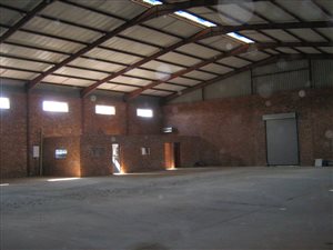 750 m² Commercial space in Booysens