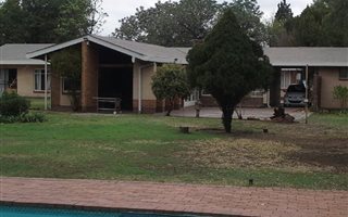 21419 ha Farm in Mantevrede