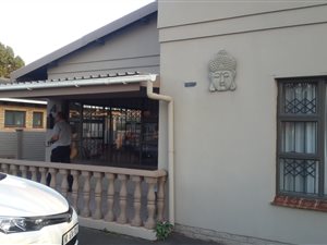 3 Bedroom House in Merebank East