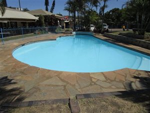 2 Bedroom House in Winklespruit