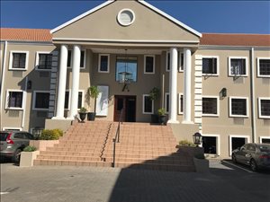 1126 m² Commercial space in Gallagher Estate