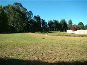 1204 m² Land available in Himeville