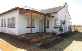 4 Bedroom House in Westonaria