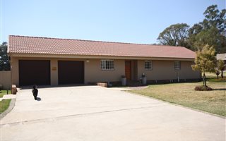 3 Bedroom House in Benoni AH
