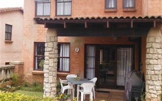 2 Bedroom Duplex in Hillcrest Central