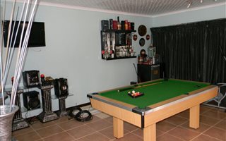 3 Bedroom Apartment in Birdswood