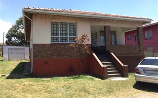 4 Bedroom House in Isipingo Rail