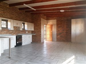 Bachelor apartment in Tijger Valley and surrounds