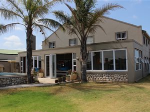 2 ha Farm in Long Acres
