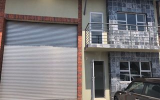 510 m² Industrial space in Commercia