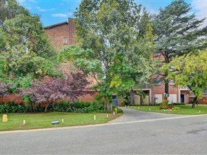 2 Bed Apartment in Woodmead