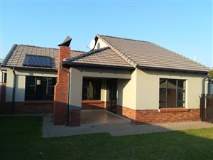 3 Bed House in Amberfield Valley