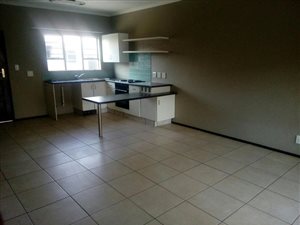 2 Bedroom Townhouse in Brenthurst