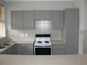 2 Bed Apartment in Rondebosch