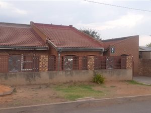 5 Bed House in Ga-rankuwa