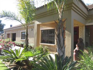 3 Bedroom House in Parkhill Gardens