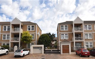 1 Bedroom Apartment in Durbanville Central