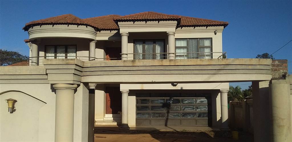 6 Bed House In Thohoyandou R For Sale Limpopo Private Property Ads