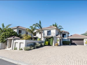 4 Bed House in Bel Aire