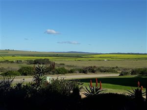 658 m² Land available in Boggoms Bay