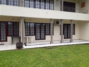2 Bed Apartment in Banners Rest
