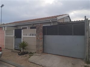 2 Bed House in Lavender Hill